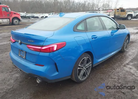 2021 BMW 228I Gran Coupe xDrive z USA, uszkodzony, nr VIN WBA73AK08M7J57441